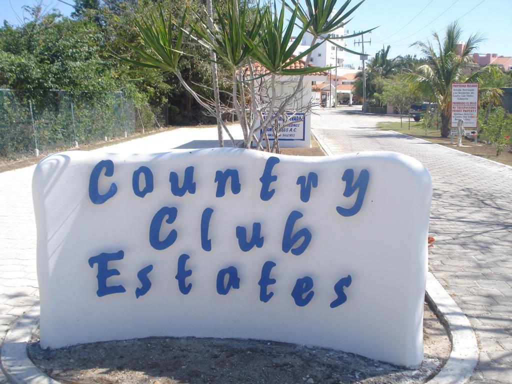 Beachouse Dive Hostel Cozumel Exterior photo