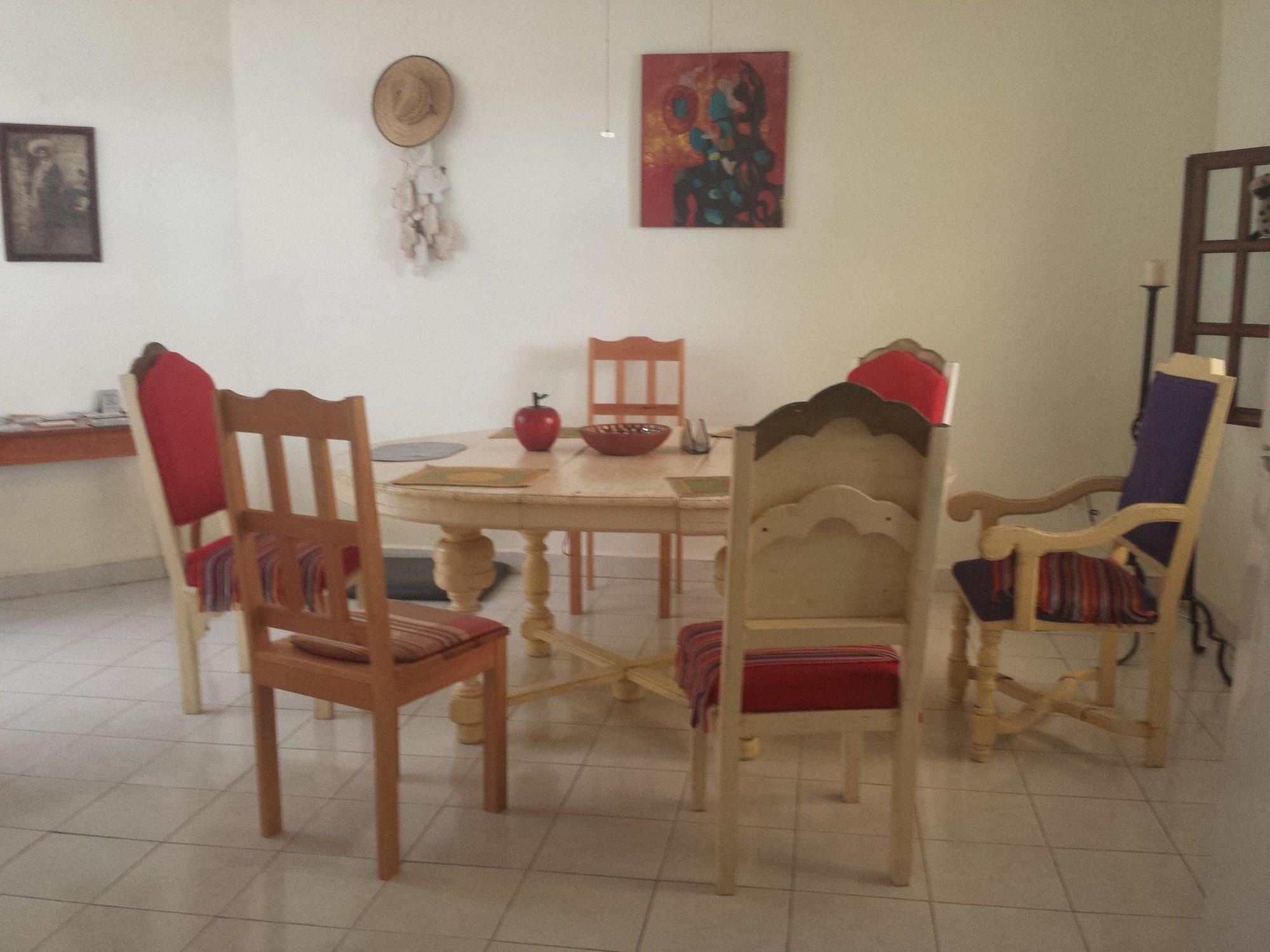 Beachouse Dive Hostel Cozumel Exterior photo