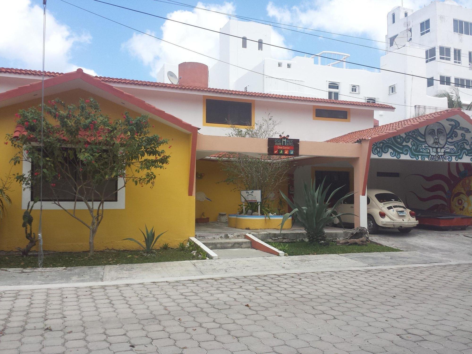 Beachouse Dive Hostel Cozumel Facilities photo